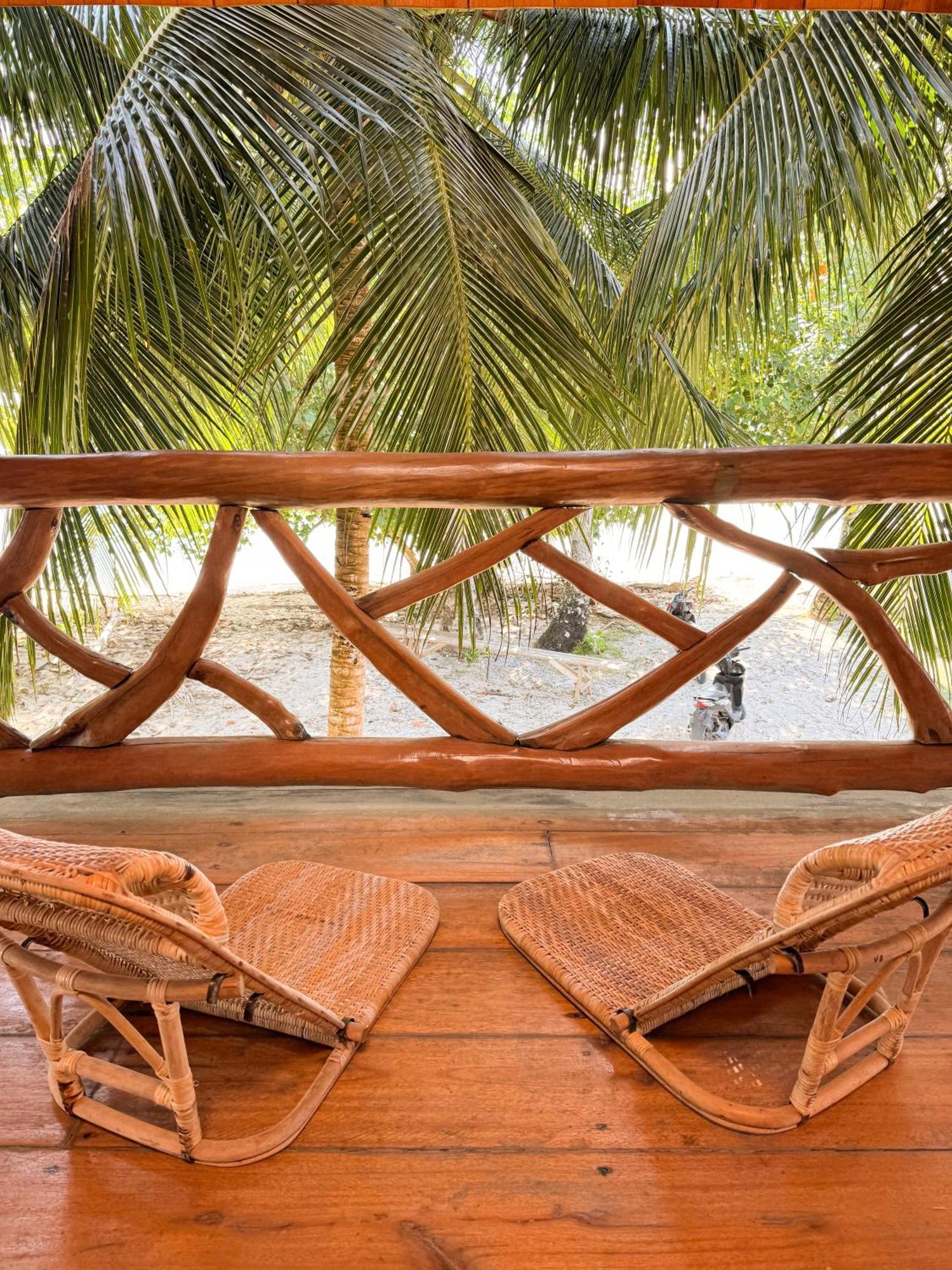 Villa Tala Tua Pejat Extérieur photo